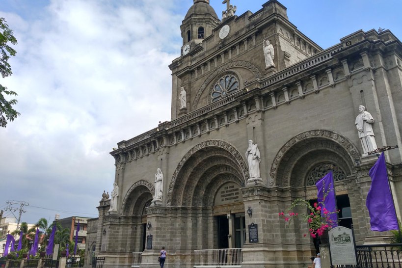 Bangunan megah Manila Cathedral di Intramuros